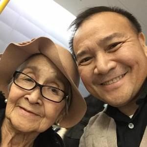 Meet your Posher, Dennis